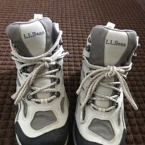 LL Bean winter boots. SZ 6 Worn, but Great condition